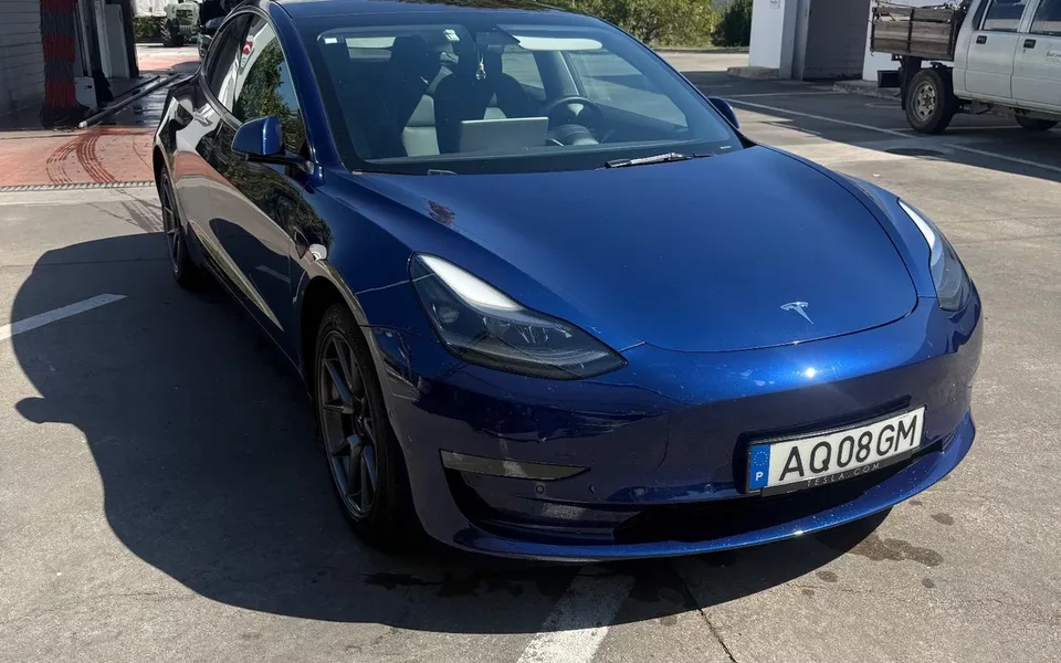 Tesla Model 3 Long Range Tração Integral