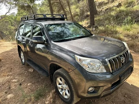 TOYOTA Land Cruiser Land Cruiser D-4D Limited Aut. - 23450€ en Rute