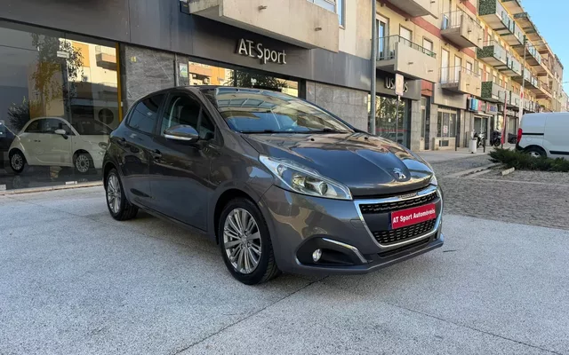 Peugeot 208 1.2 PureTech Style
