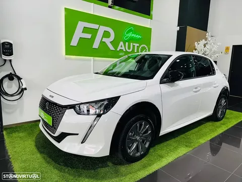 Peugeot e-208