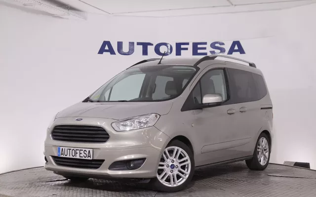 Ford Tourneo Courier MIXTO 1.5 TDCI TITANIUM 95CV 5P # PARKTRONIC,BOLA REMOLQUE