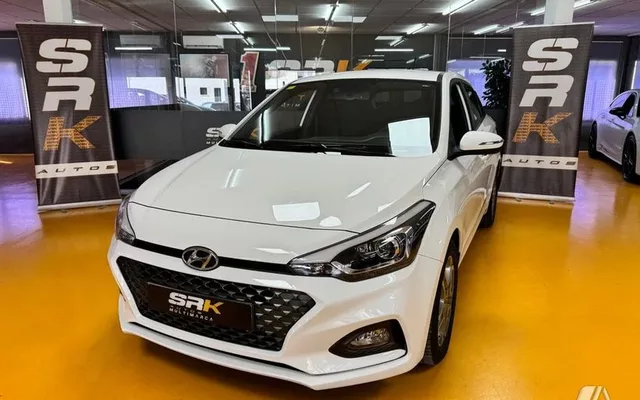 HYUNDAI i20 i20 1.0 TGDI Tecno LE 100