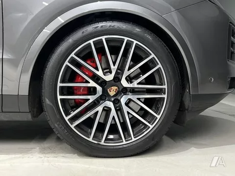 PORSCHE Cayenne Cayenne Coupé S E-Hybrid Aut. - 115900€ en Hospitalet de llobregat