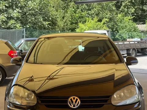 VW Golf