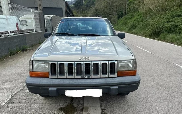 JEEP Grand Cherokee Grand Cherokee 4.0 Laredo Aut.