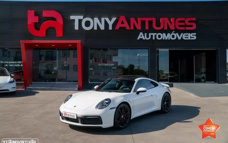Porsche 911 (992)
