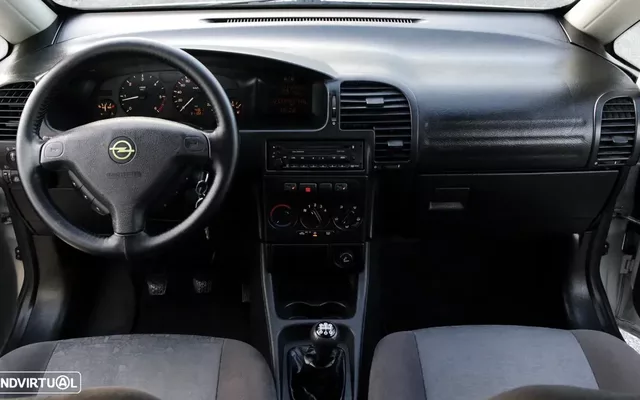 Opel Zafira 2.0 DTi Elegance