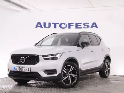 Volvo XC40 2.0 B4 HYBRID AWD R DESIGN AUTO 197CV 5P # IVA DEDUCIBLE, NAVY, PARKTRONIC