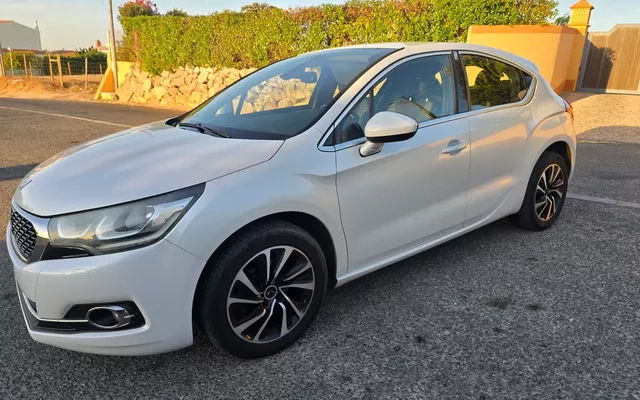 DS DS4