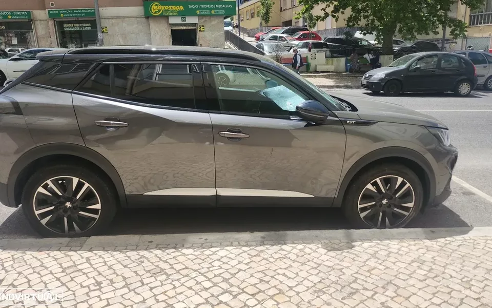 Peugeot 2008 1.5 BlueHDi GT Pack EAT8