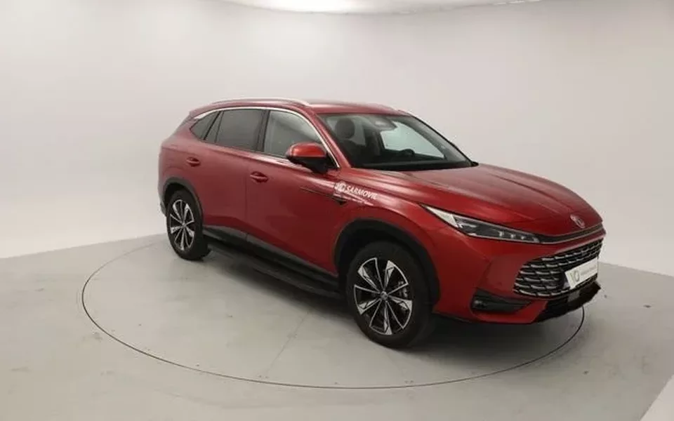MG HS 1.5T PLUG IN HYBRID LUXURY