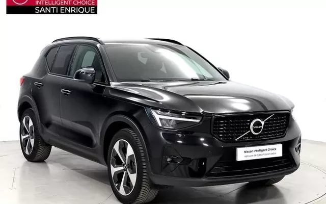 VOLVO XC40 2.0 B3 G Core Auto