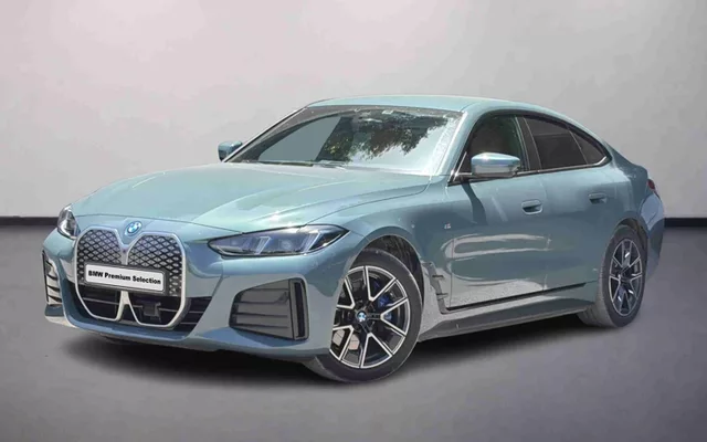 BMW - i4 - i4 eDrive40 Pack Desportivo M
