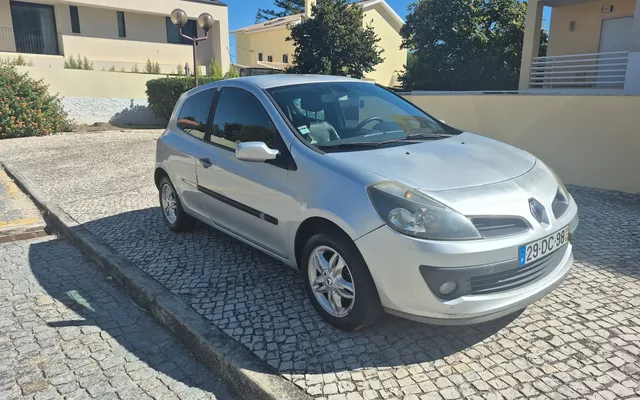 Renault Clio 1.2 16V Dynamique Luxe