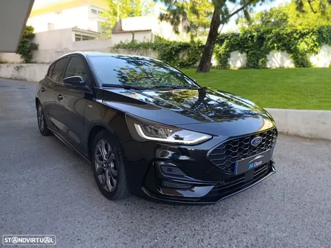 Ford Focus 1.0 EcoBoost MHEV ST-Line X
