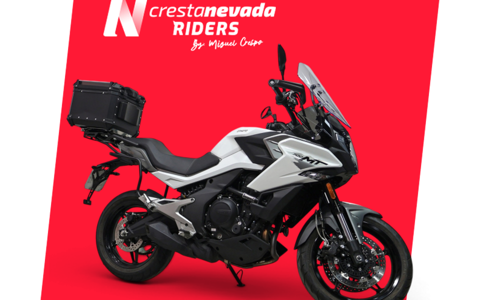 CFMOTO 700 MT