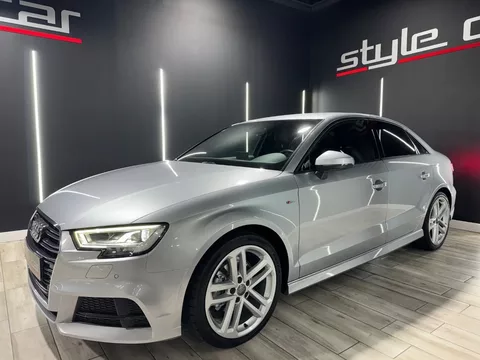 AUDI A3 A3 Sedán 30 TFSI S Line S tronic 85kW