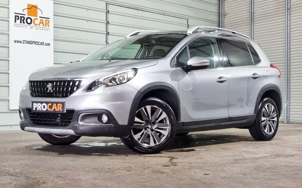 Peugeot 2008 1.2 PureTech Allure