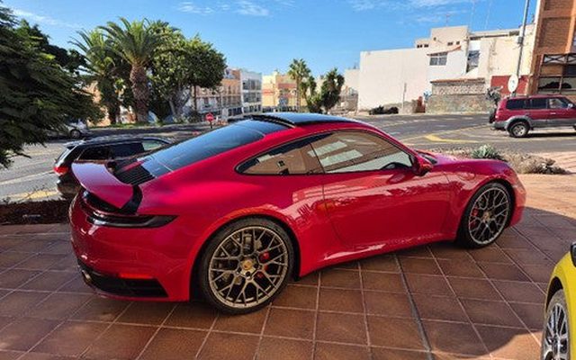 PORSCHE 911 Carrera S Coupé