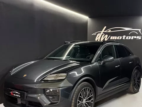 Porsche Macan Electric 4S