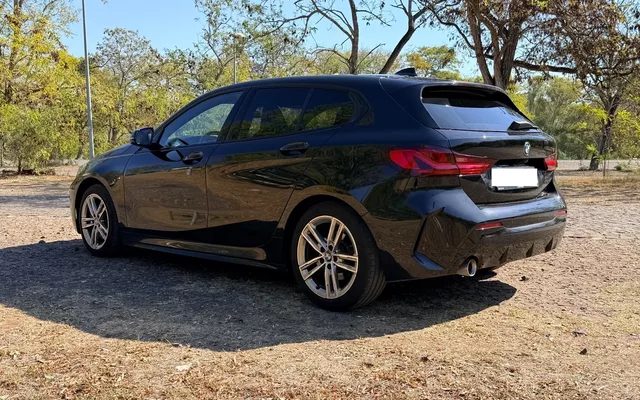 BMW 116 d Pack Desportivo M Auto