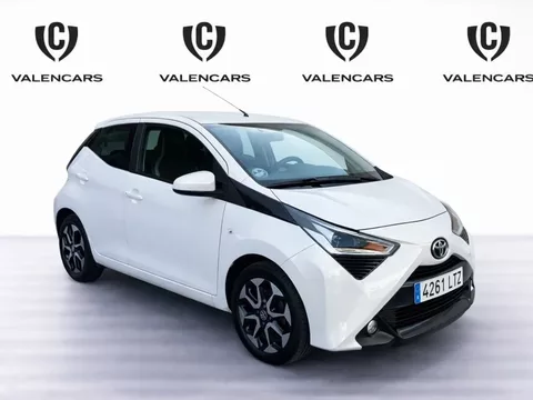 TOYOTA Aygo Aygo 70 x-play - 12800€ en Valencia
