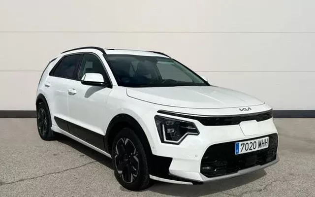 KIA Niro BEV 65KWH 150KW E-NIRO EMOTION 204 5P
