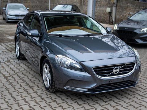 Volvo V40 2013