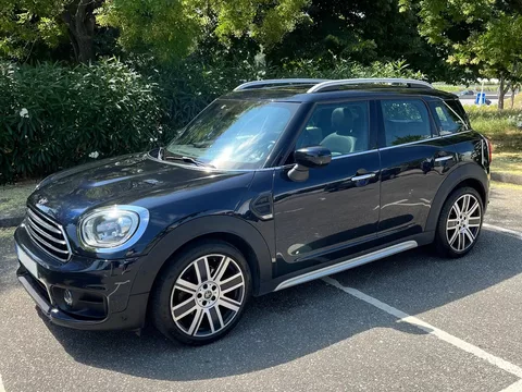 MINI Countryman Cooper D Premium Yours Auto