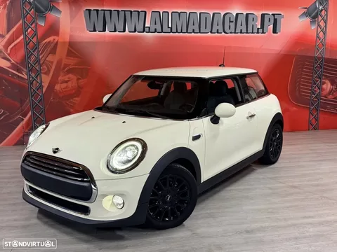 MINI 3 Portas One Sport Edition