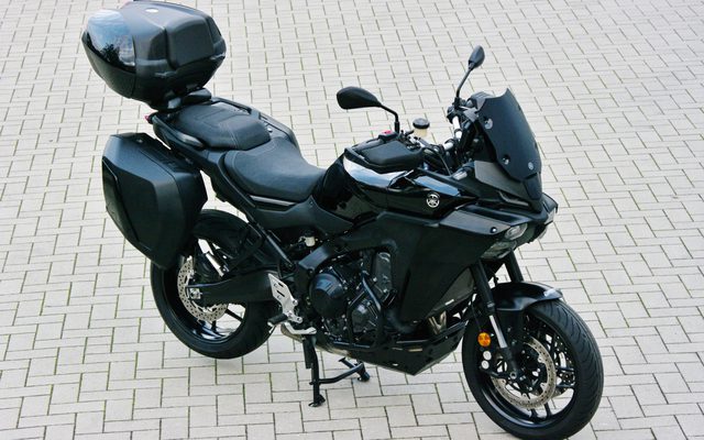 Yamaha Tracer 9