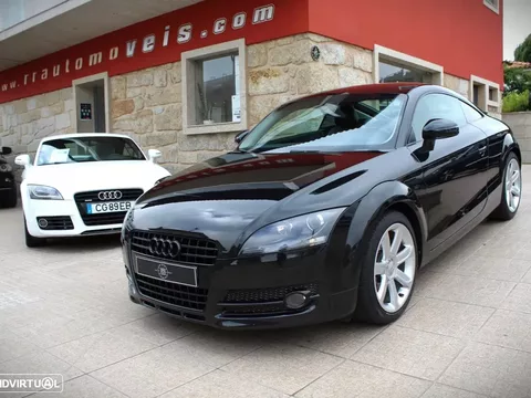 Audi TT Coupé 2.0 TDI quattro S-line