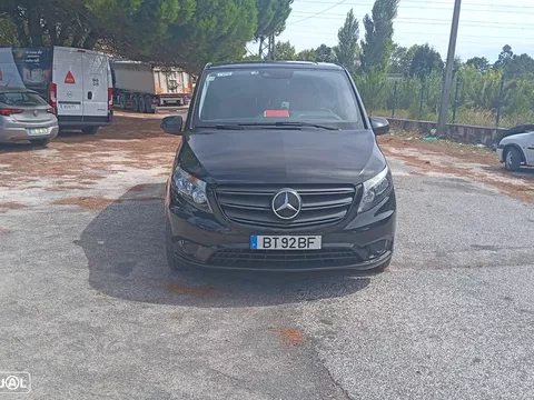 Mercedes-Benz eVito Tourer Longo