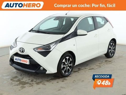 TOYOTA Aygo 1.0 VVT-i x-play x-shift