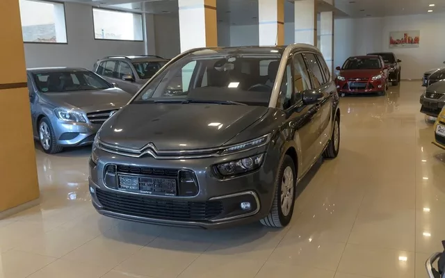 CITROEN C4 BlueHDi 88KW (120CV) Shine