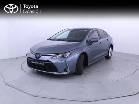 TOYOTA Corolla 1.8 125H ACTIVE TECH E-CVT SEDAN
