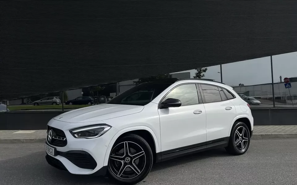 Mercedes-Benz GLA 250 e AMG Line