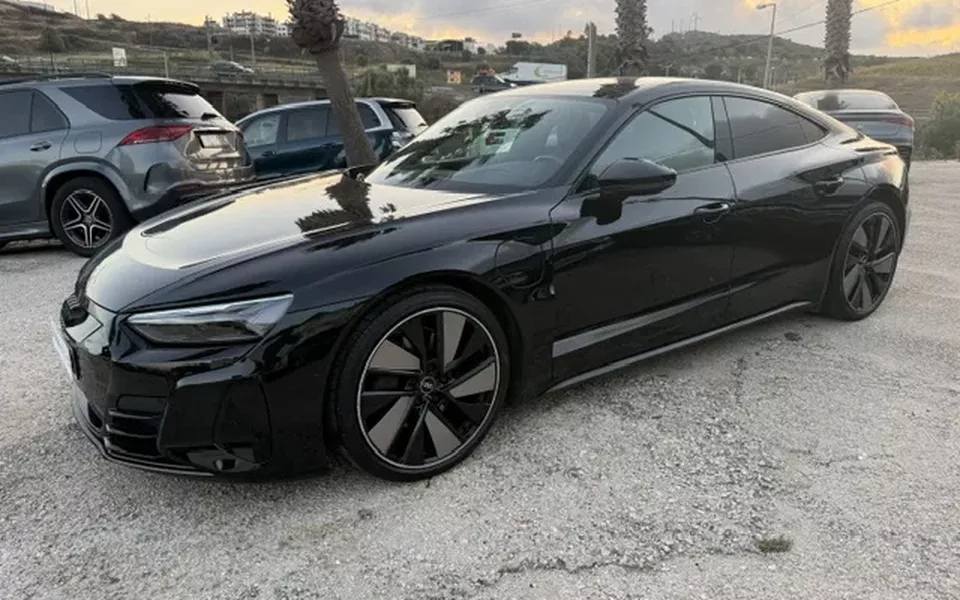 Audi e-tron GT