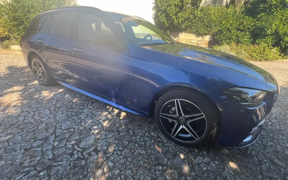 Mercedes-Benz C 300 e AMG Line