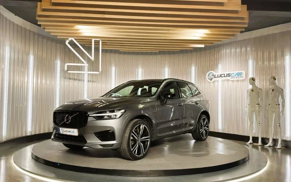 VOLVO XC60 XC60 T6 Recharge R-Design