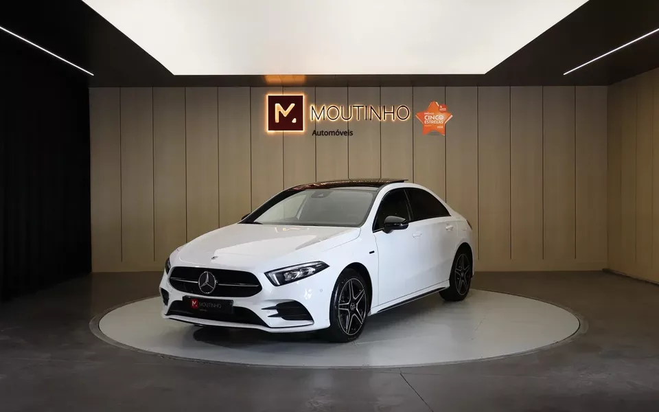 Mercedes-Benz A 250 Limousine e AMG Line