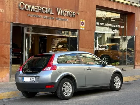 VOLVO C30 C30 1.6D Momentum - 8500€ en Lleida
