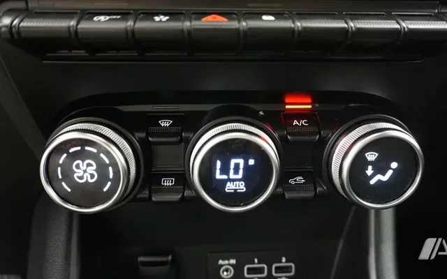 RENAULT Captur CAPTUR 1.0 TCE 100 LPG ZEN 100 5P