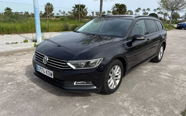 VOLKSWAGEN Passat Passat Variant 1.6TDI Advance 88kW
