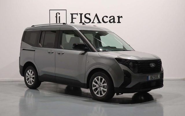FORD TOURNEO COURIER 1.0 ECOBBOST TITANIUM
