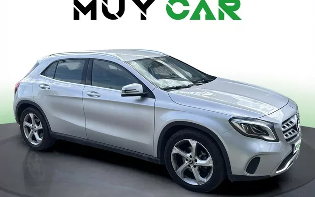 MERCEDES-BENZ Clase GLA GLA 200d 7G-DCT