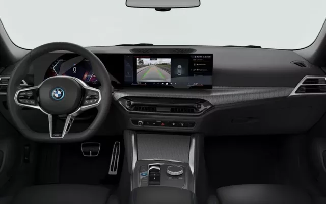 BMW i4 eDrive35