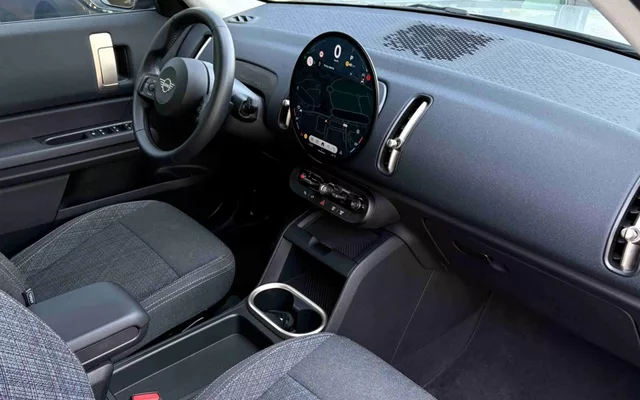 MINI - Mini Countryman - Mini Countryman C Essential