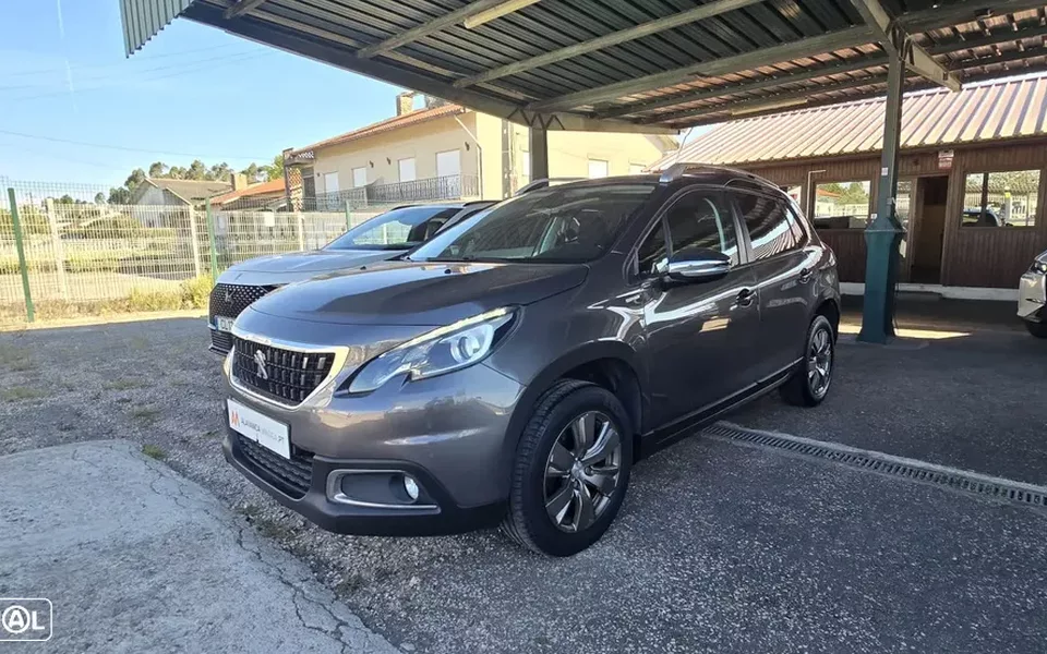 Peugeot 2008 1.2 PureTech Style