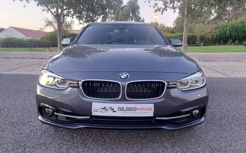 BMW 330 e iPerformance Line Luxury